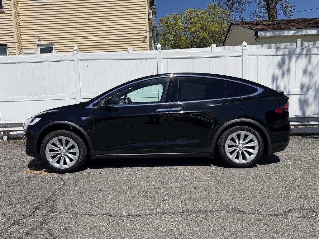Tesla Model X  2016