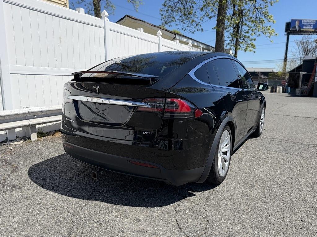 Tesla Model X  2016