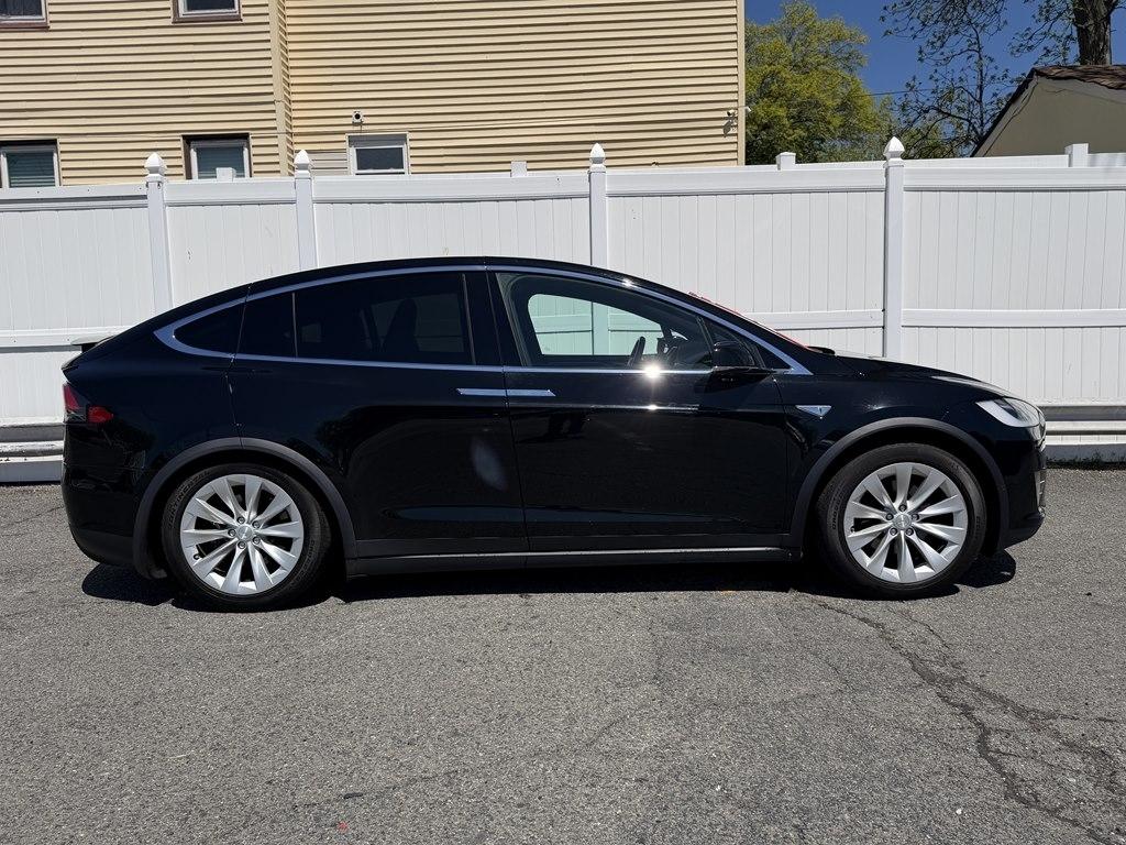 Tesla Model X  2016