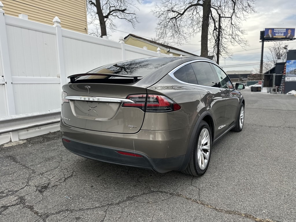 Tesla Model X  2016