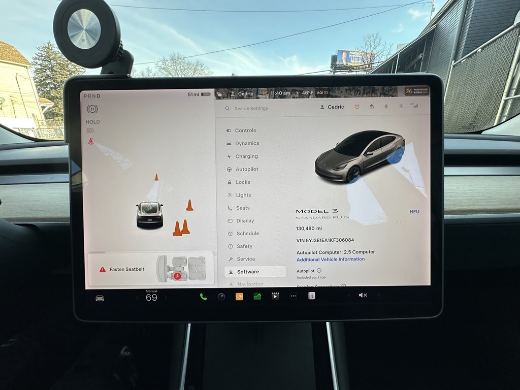 Tesla Model 3  2019