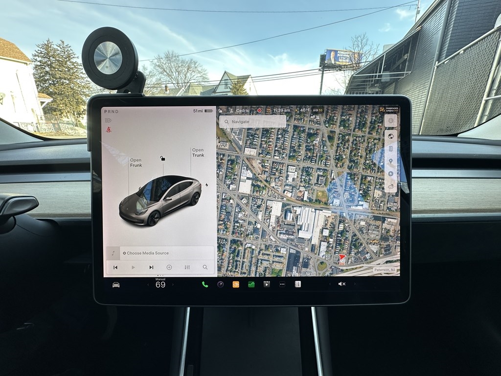 Tesla Model 3  2019