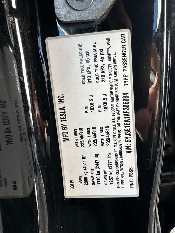 Tesla Model 3  2019