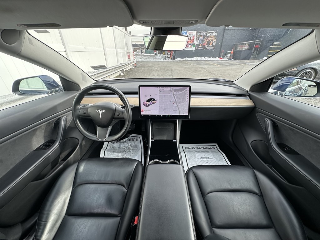 Tesla Model 3  2018