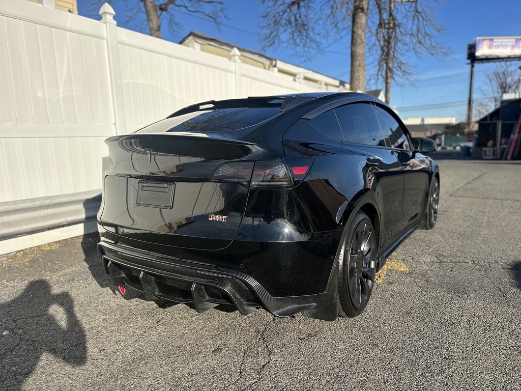 Tesla Model Y  2022