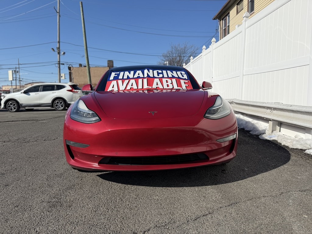 Tesla Model 3  2018