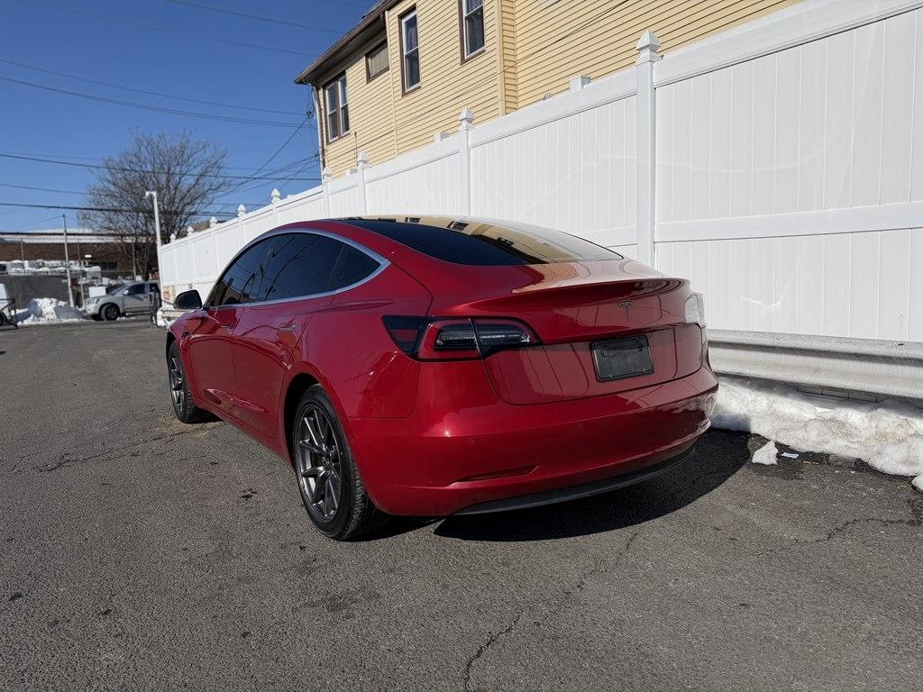 Tesla Model 3  2018