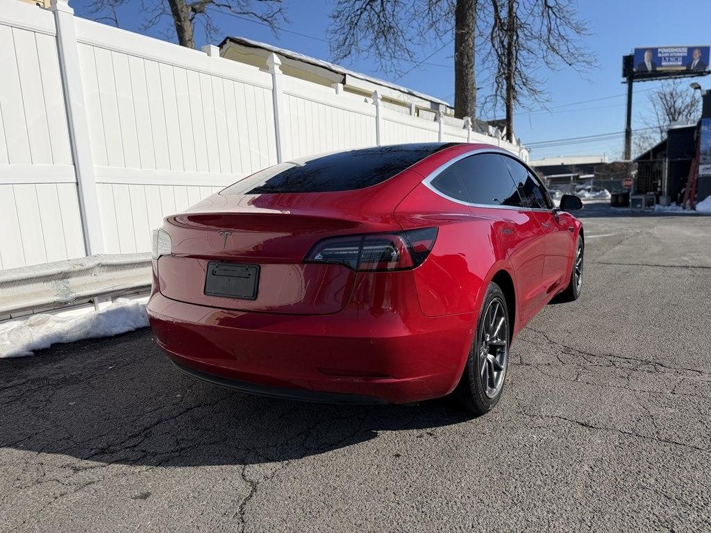 Tesla Model 3  2018