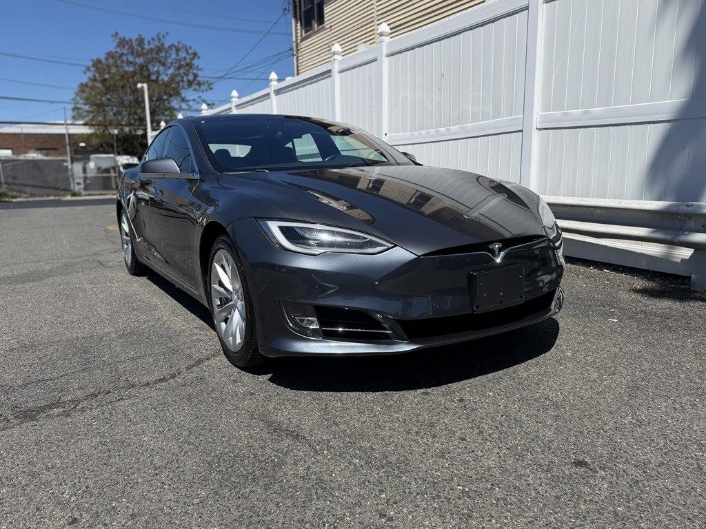 Tesla Model S  2017