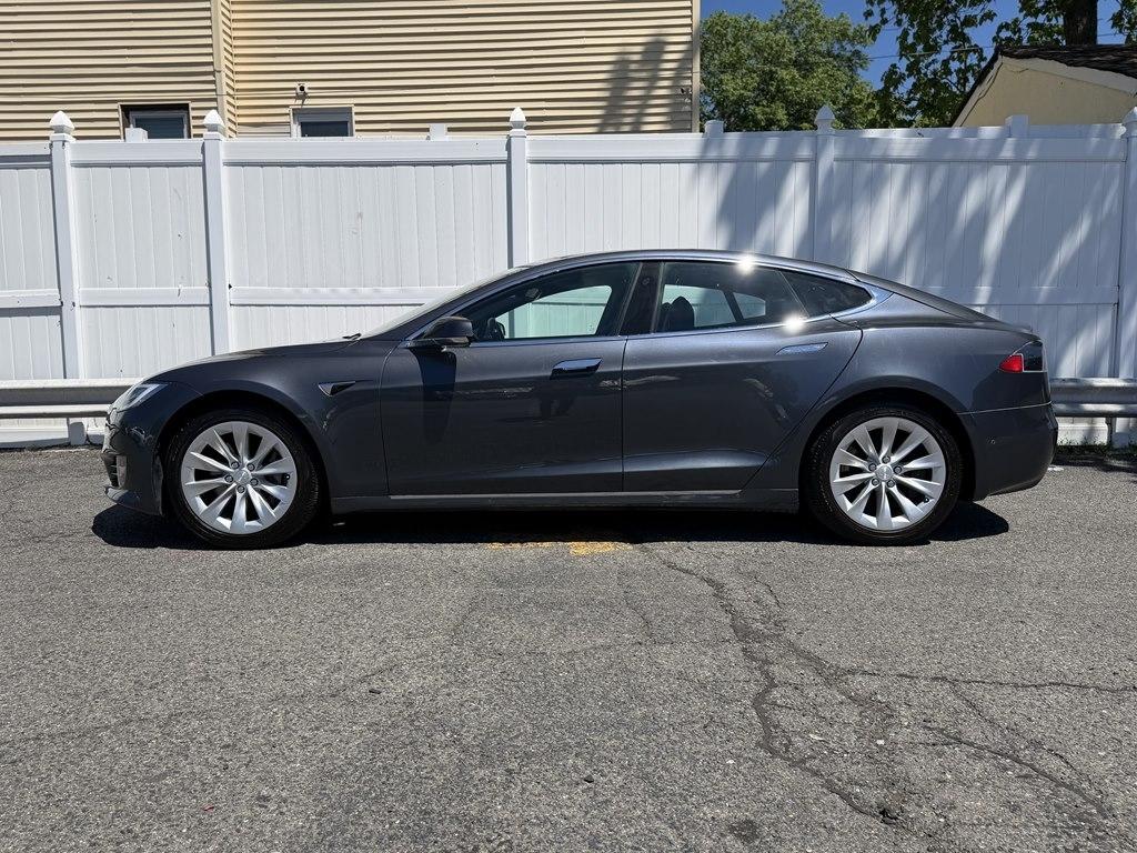 Tesla Model S  2017
