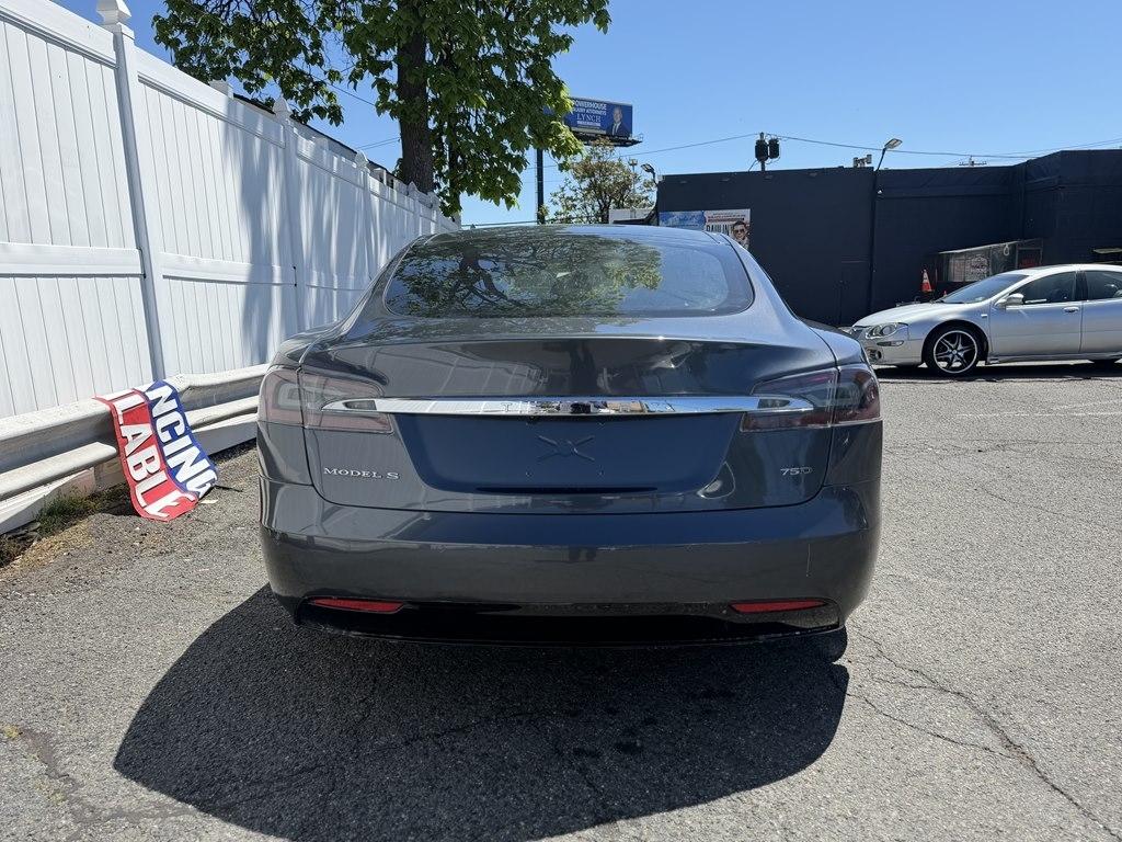 Tesla Model S  2017