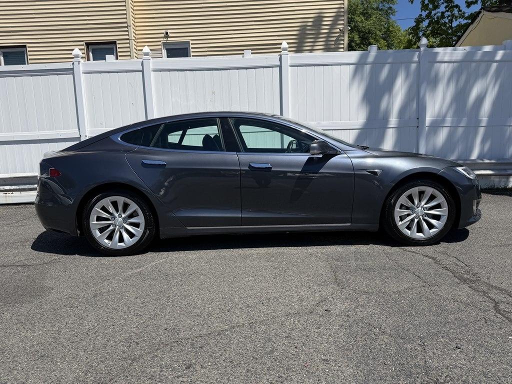 Tesla Model S  2017