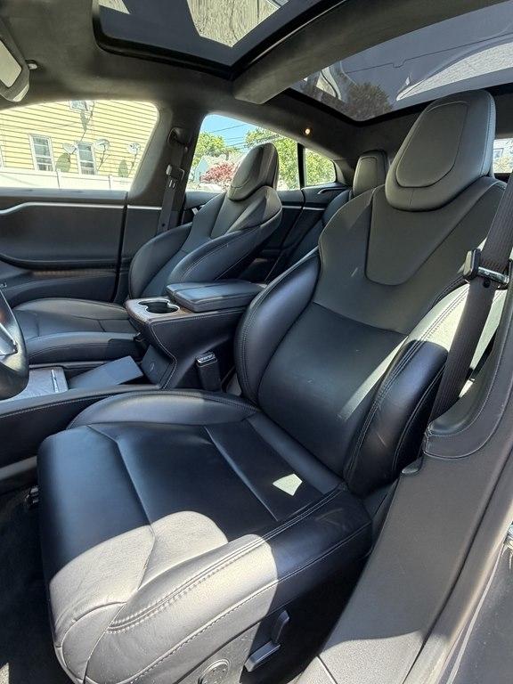 Tesla Model S  2017
