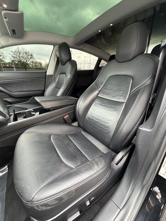 Tesla Model 3  2018