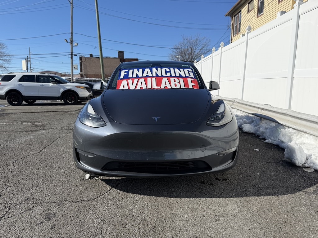 Tesla Model Y  2022