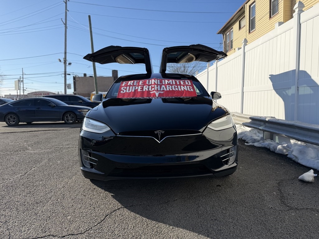 Tesla Model X  2016