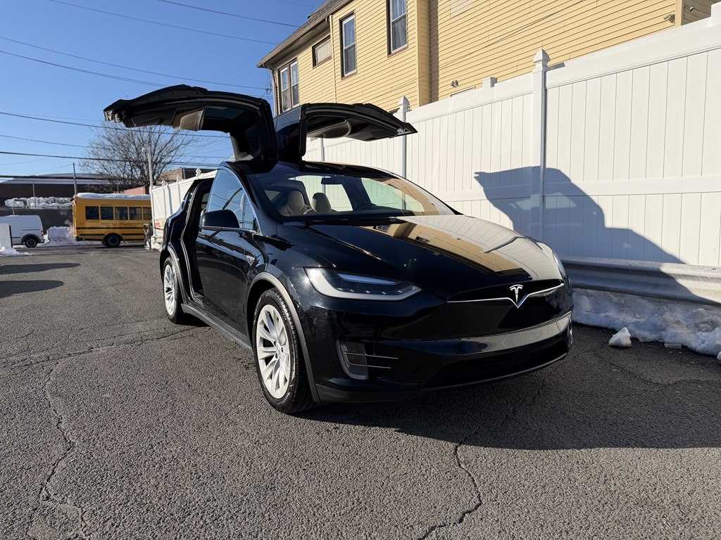 Tesla Model X  2016