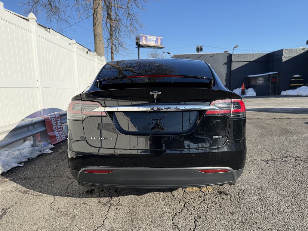 Tesla Model X  2016
