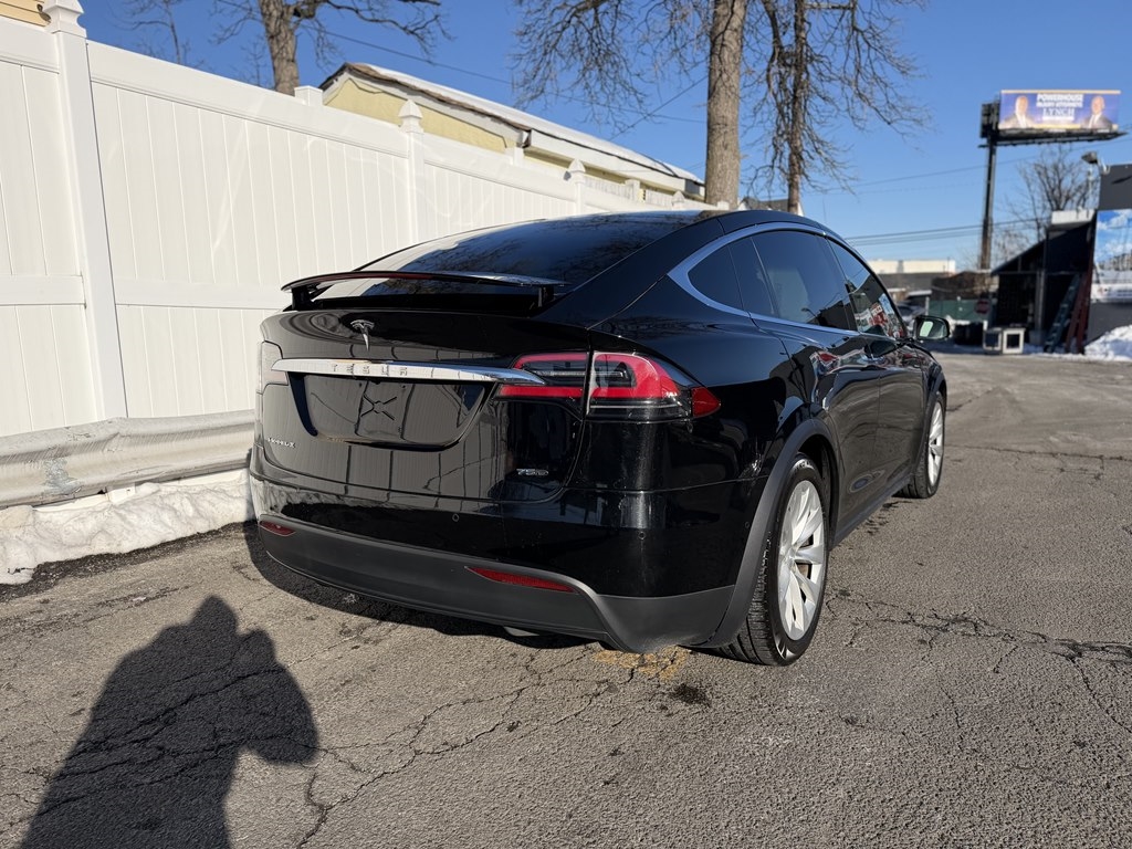 Tesla Model X  2016