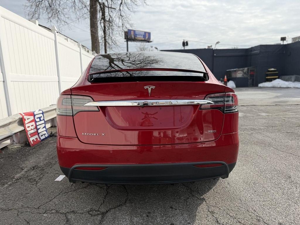 Tesla Model X  2018