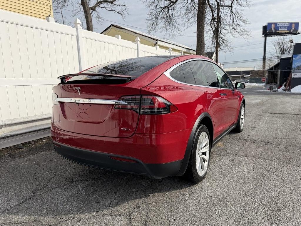 Tesla Model X  2018