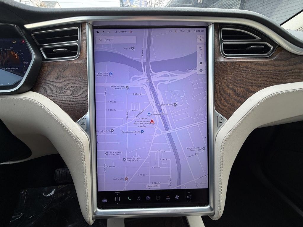 Tesla Model X  2018