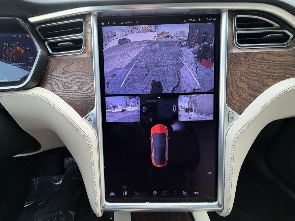 Tesla Model X  2018