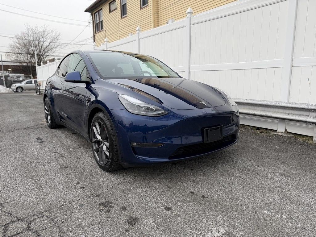 Tesla Model Y  2022