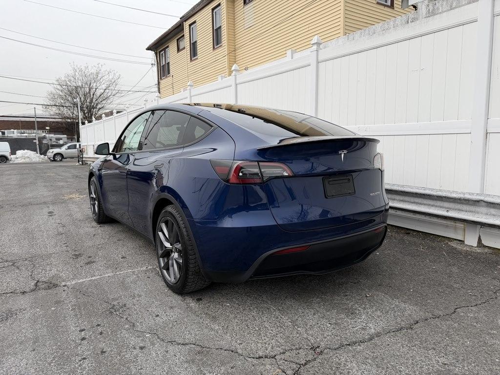 Tesla Model Y  2022