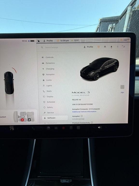 Tesla Model 3  2019
