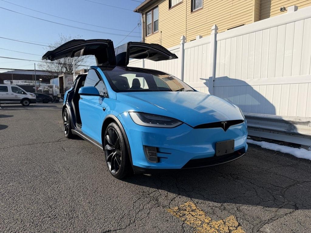 Tesla Model X  2016