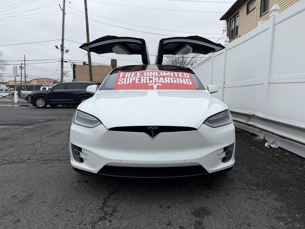 Tesla Model X  2016