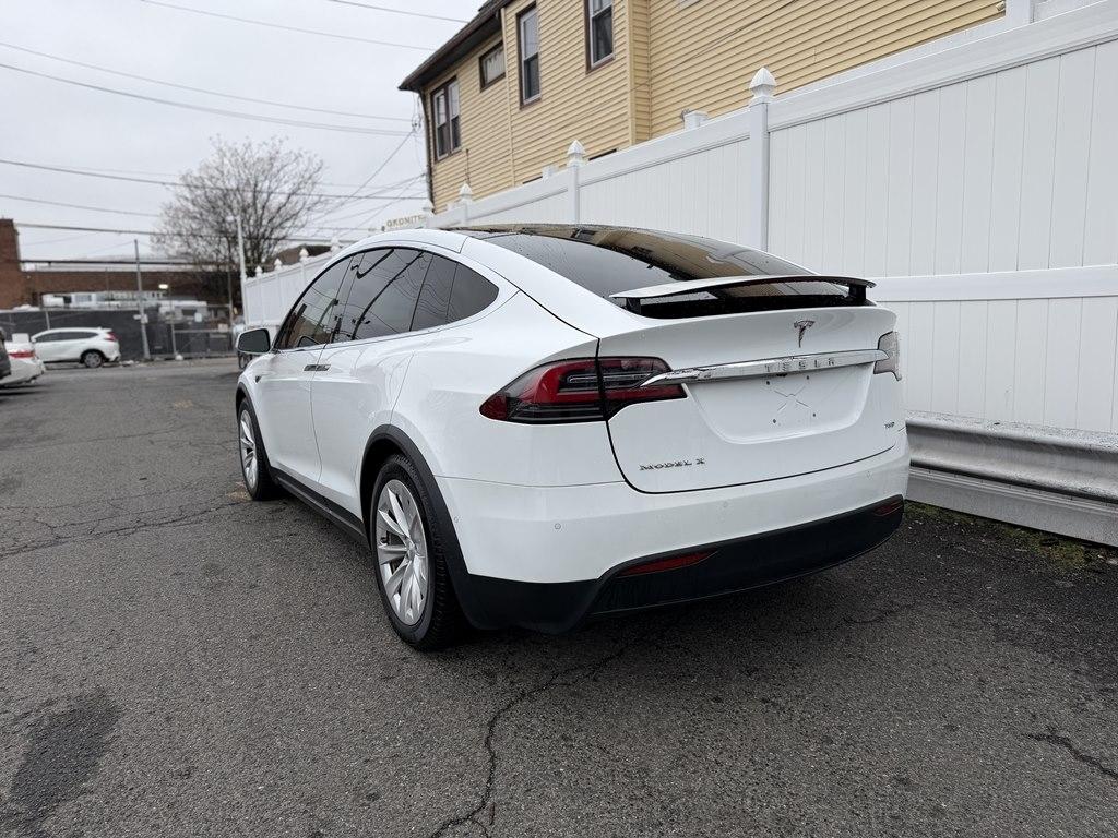 Tesla Model X  2016