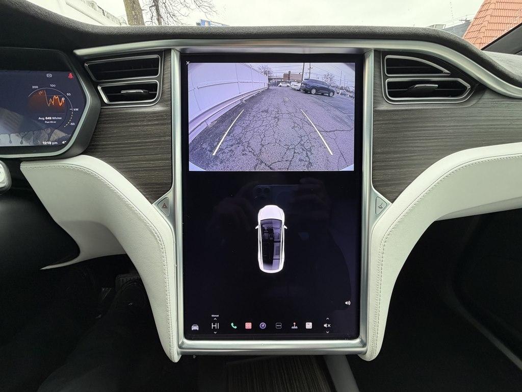 Tesla Model X  2016