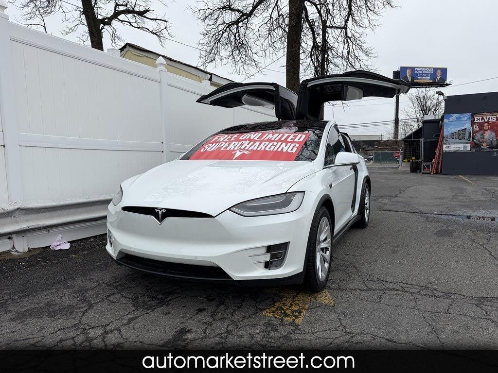 2016 Tesla Model X 75D FREE SUPERCHARGER
