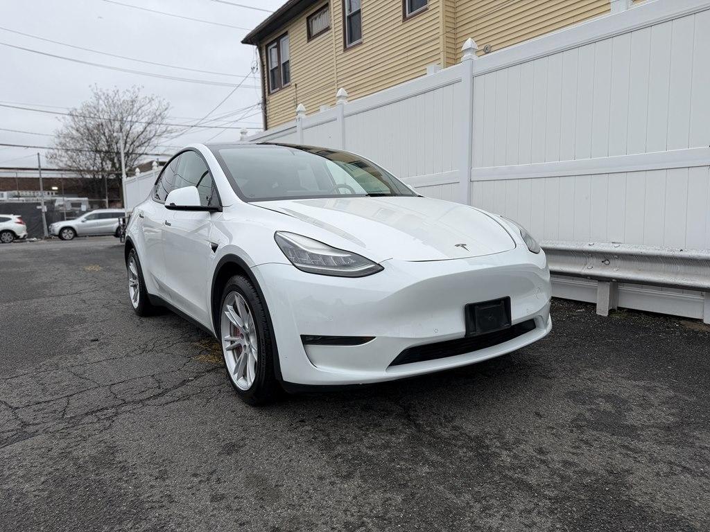 Tesla Model Y  2020