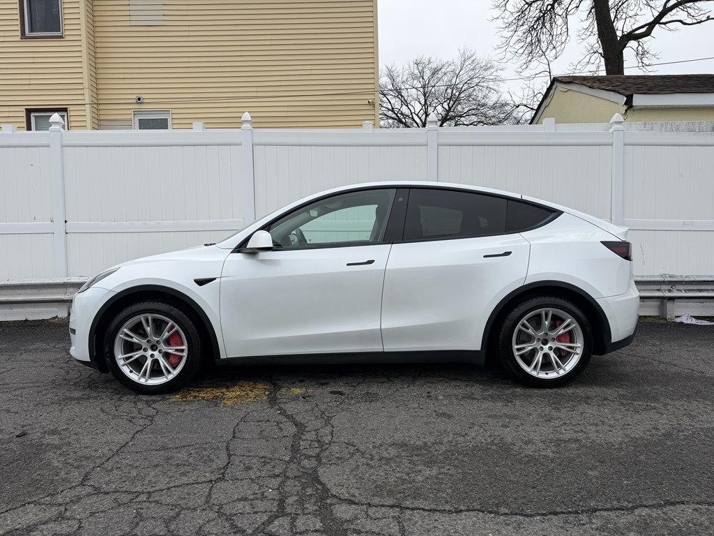 Tesla Model Y  2020