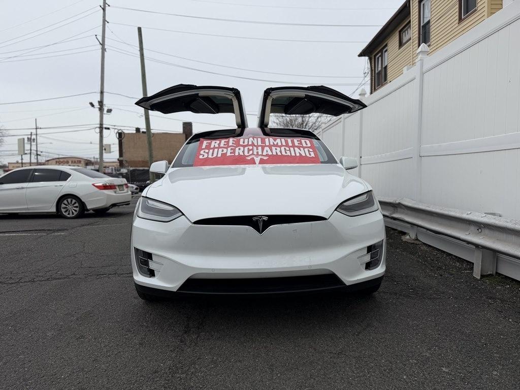 Tesla Model X  2016