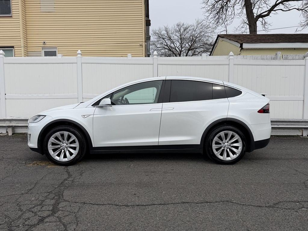 Tesla Model X  2016