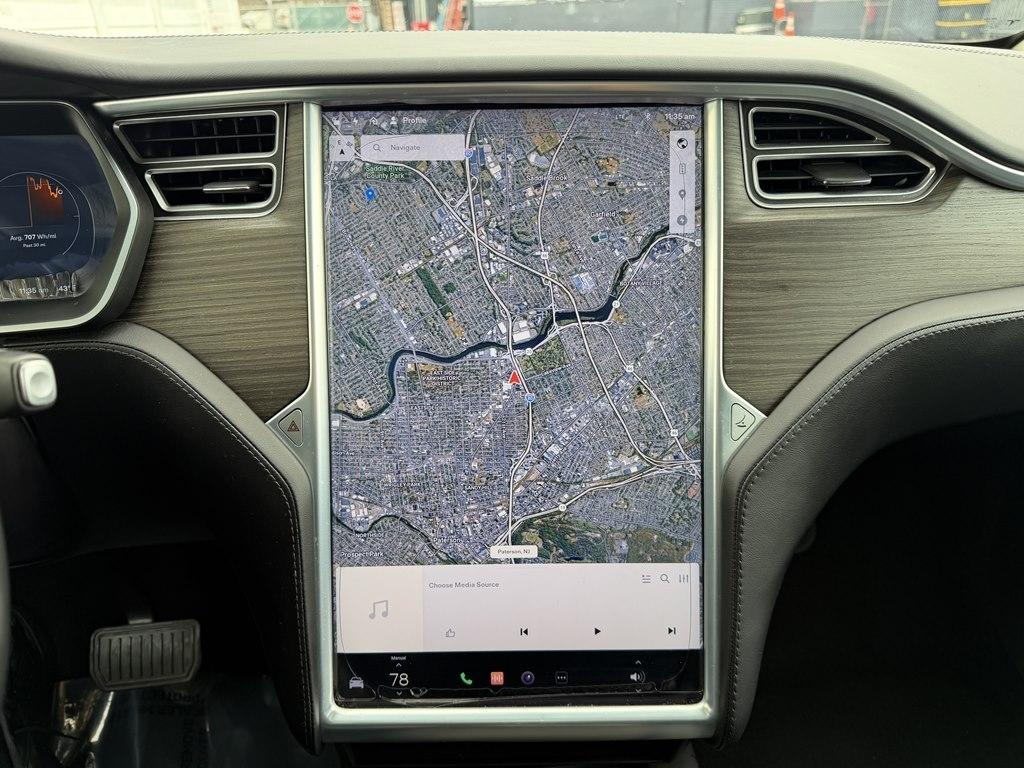 Tesla Model X  2016