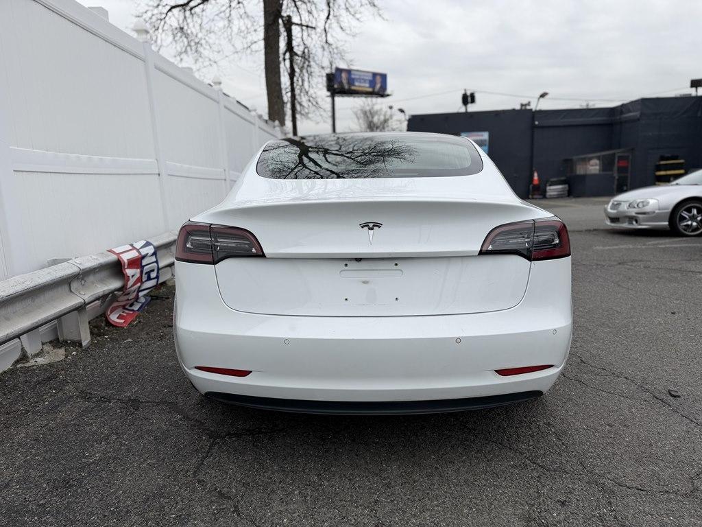 Tesla Model 3  2018