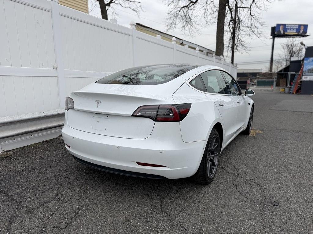 Tesla Model 3  2018