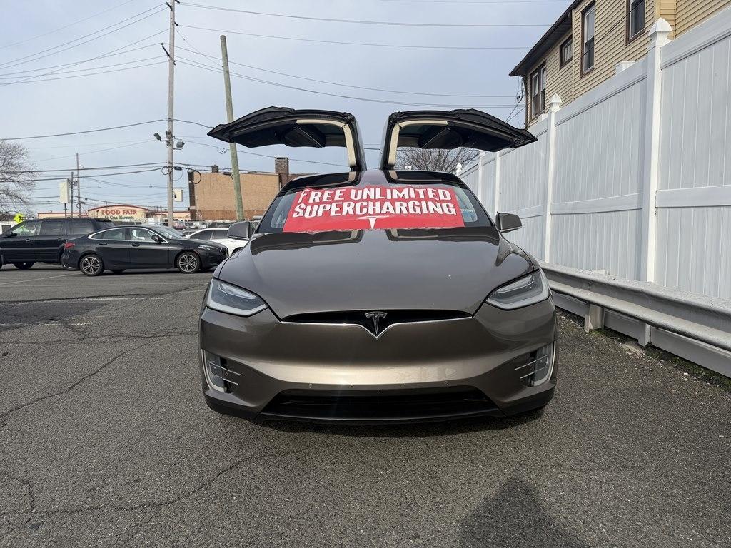 Tesla Model X  2016