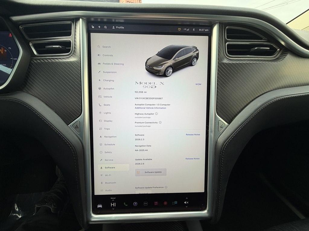 Tesla Model X  2016