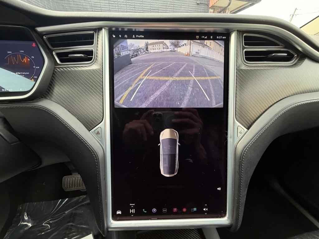 Tesla Model X  2016