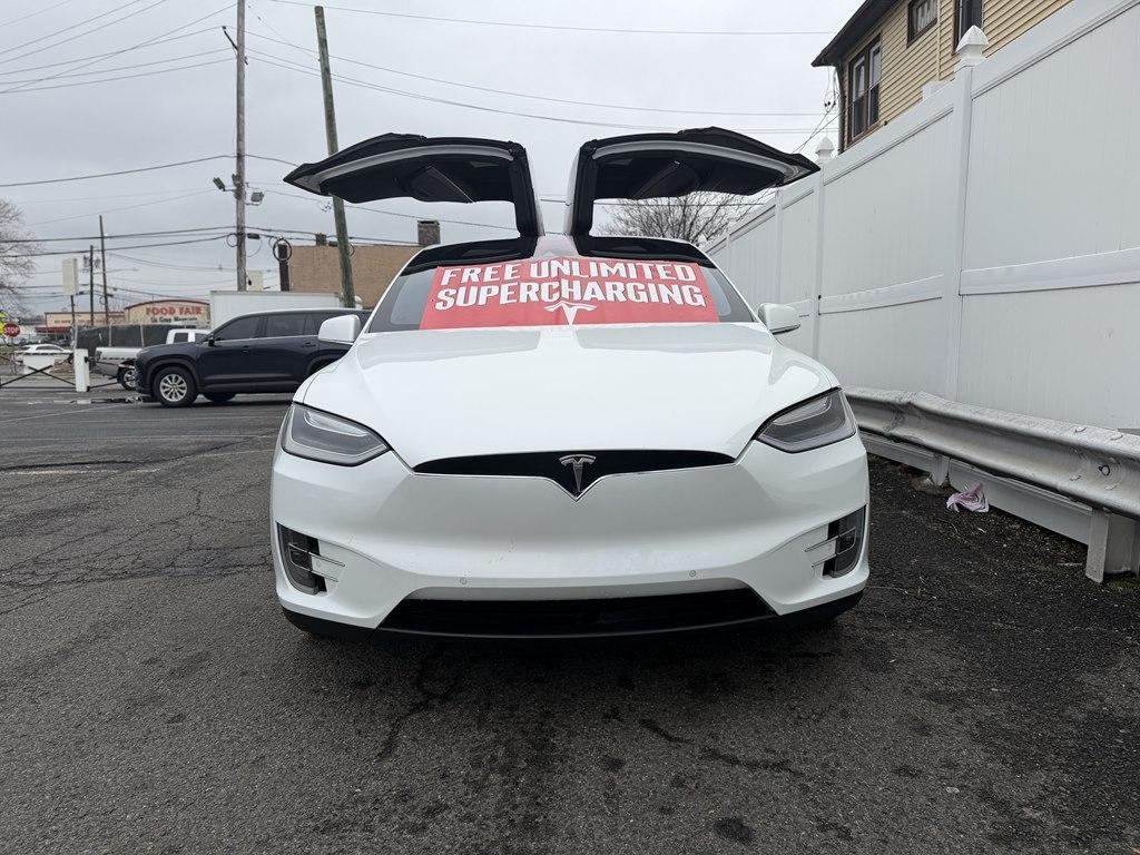 Tesla Model X  2016