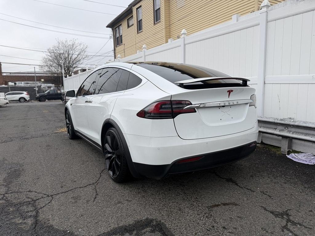 Tesla Model X  2016