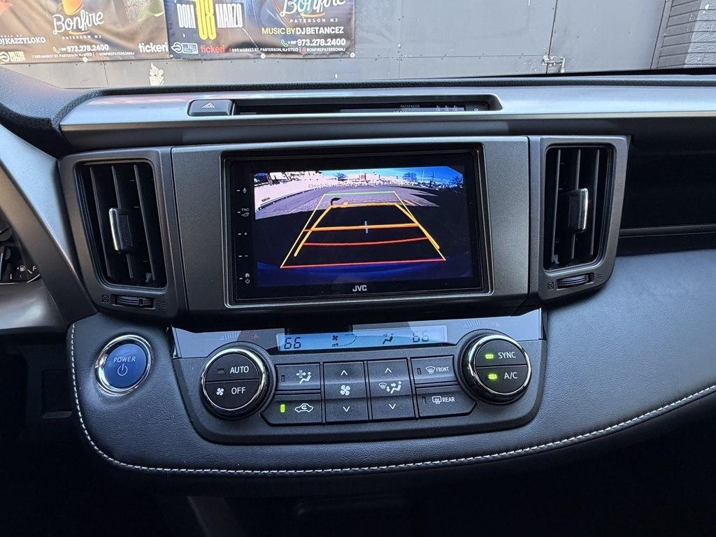 Toyota RAV4 Hybrid  2017