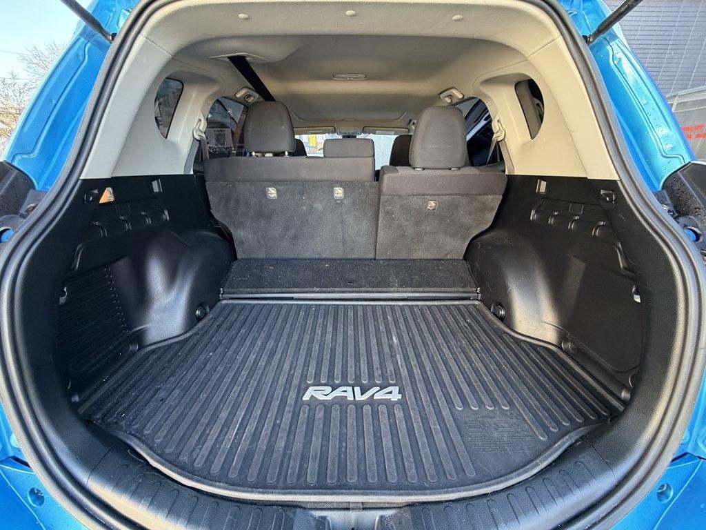 Toyota RAV4 Hybrid  2017