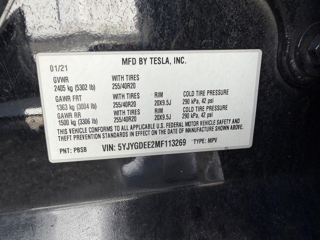 Tesla Model Y  2021